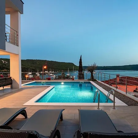 Holiday home Cincin