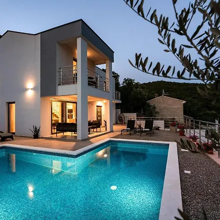 Cincin Ferienhaus *