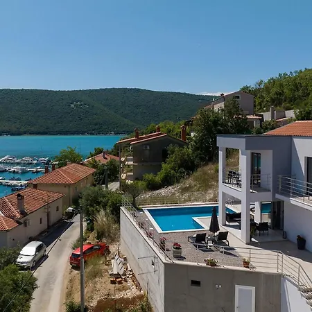 Cincin Holiday home *